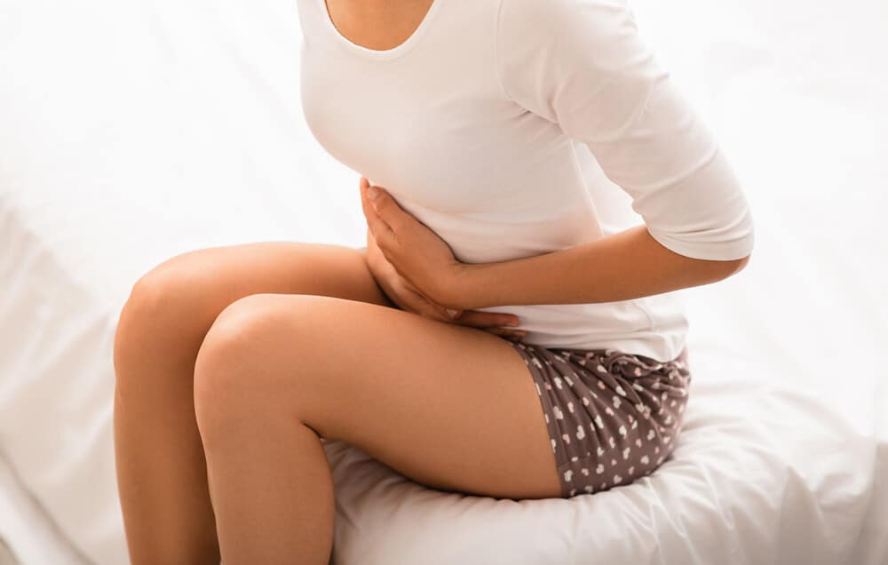 Lower abdominal pain and bloating: Causes and treatment